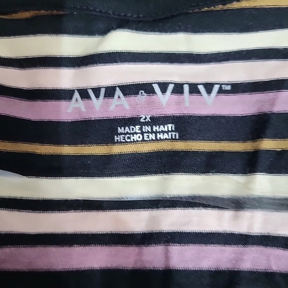 NWT Ava & Viv‎ Women's Plus Long Sleeve Striped Scoop Neck T-Shirt Size 2X - Picture 5 of 6